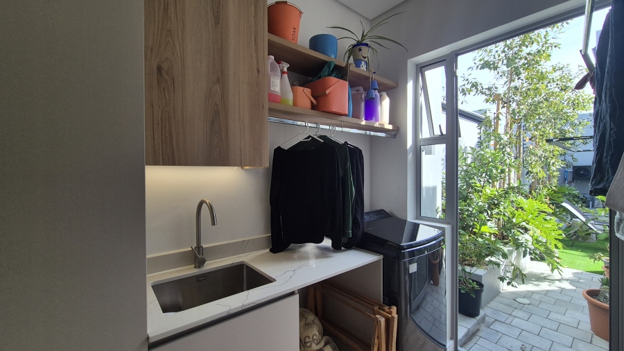 4 Bedroom Property for Sale in Sandown Western Cape